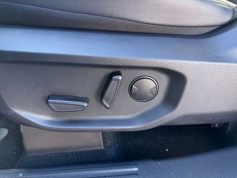 New 2025 Ford Ranger Lariat w/ FX4 Off-Road Package image 6