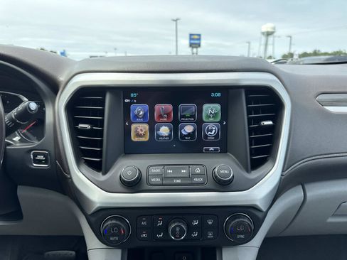 Used 2019 GMC Acadia SLT FWD image 24
