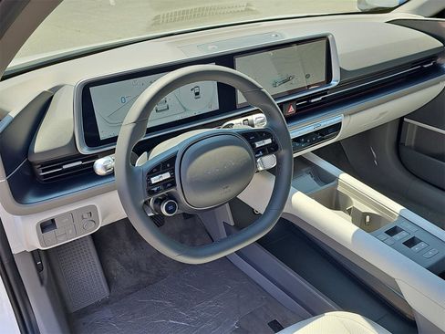 New 2025 Hyundai Ioniq 6 SEL image 16