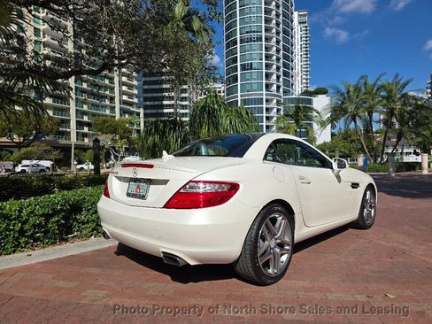 Used 2014 Mercedes-Benz SLK 250 image 14