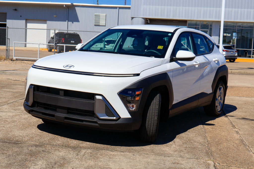 Certified 2026 Hyundai Kona SE FWD image 23