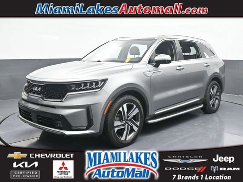 Used 2022 Kia Sorento EX w/ Panoramic Sunroof Package image 1