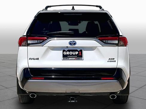 Used 2020 Toyota RAV4 XSE AWD/4WD image 5