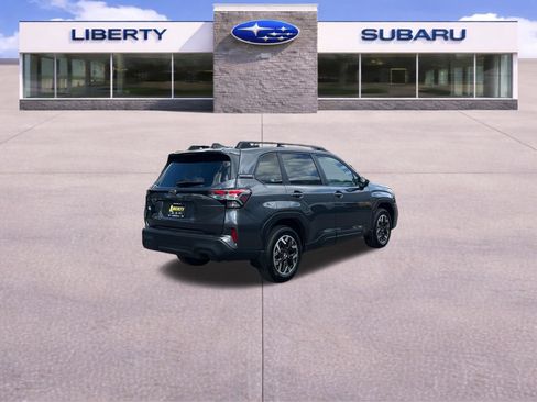 Used 2026 Subaru Forester Premium AWD/4WD image 22