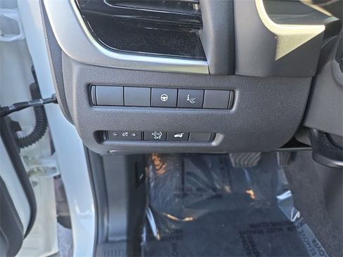 Certified 2025 Nissan Rogue SL w/ SL Premium Package image 19