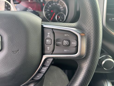 New 2026 RAM 1500 Express AWD/4WD image 23