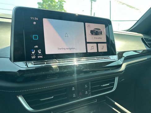 New 2026 Volkswagen Atlas Cross Sport SE AWD/4WD image 14