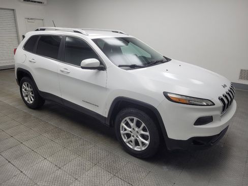 Used 2014 Jeep Cherokee Latitude w/ Cold Weather Group AWD/4WD image 11