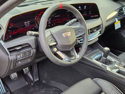 New 2026 Cadillac CT5 V Blackwing image 9