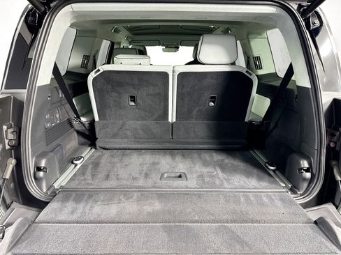 Used 2023 Rivian R1S Adventure AWD/4WD image 35