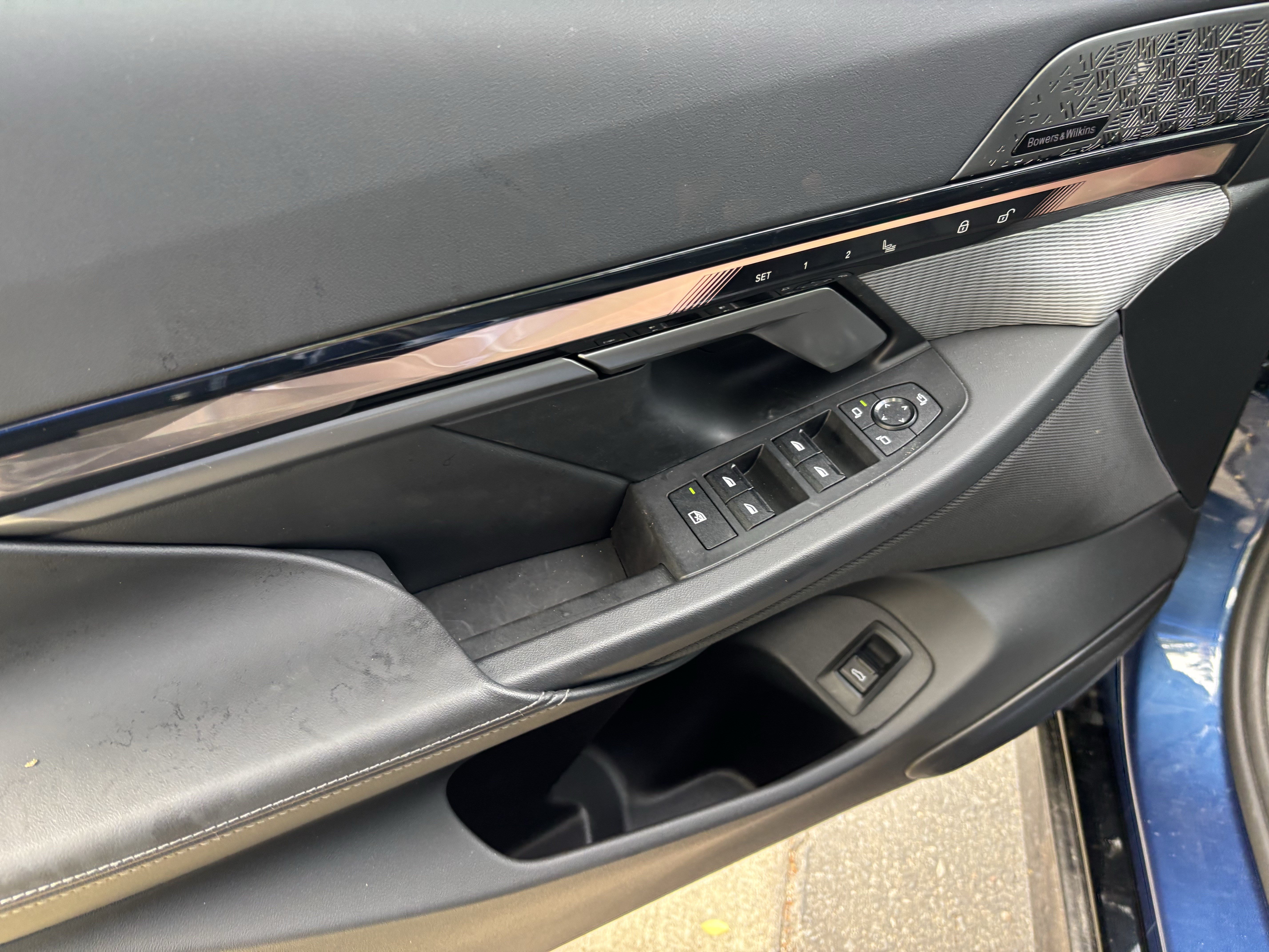 Certified 2024 BMW i5 eDrive40i w/ M Sport Package RWD image 14