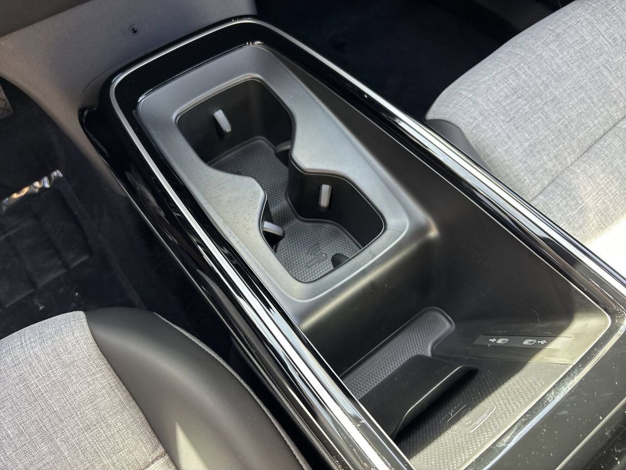 New 2026 Volkswagen ID.4 Pro RWD image 24