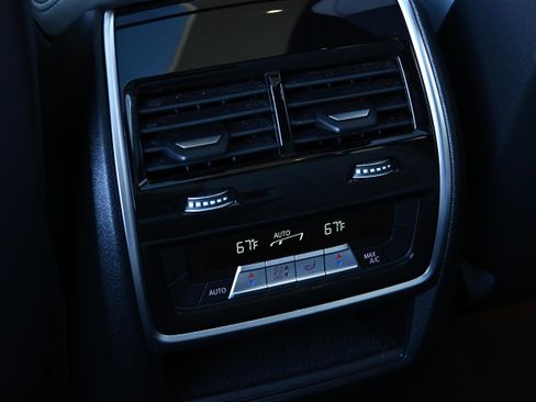 Certified 2024 BMW X5 xDrive50e w/ Premium Package image 28