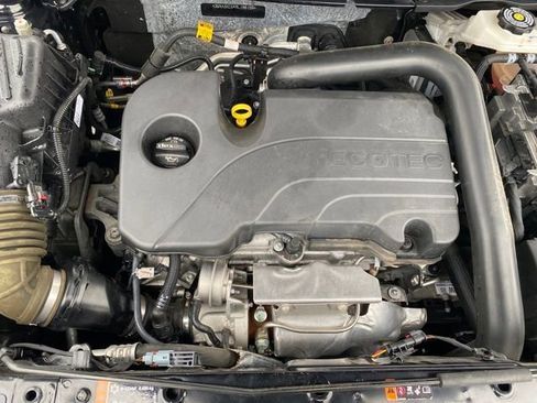 Used 2024 Chevrolet Equinox LT image 21