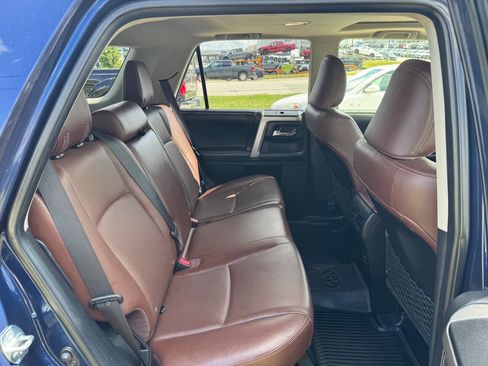 Used 2017 Toyota 4Runner Limited image 13