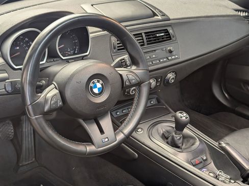 Used 2006 BMW M Roadster RWD image 16