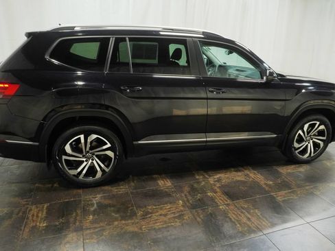 Used 2022 Volkswagen Atlas SEL AWD/4WD image 3