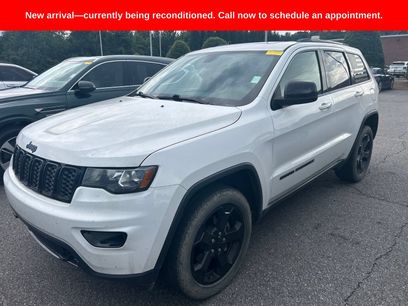 Used 2020 Jeep Grand Cherokee Laredo