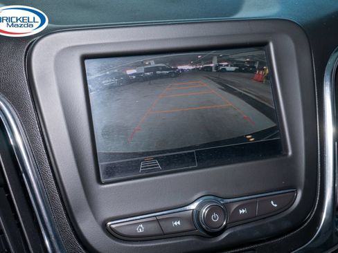 Used 2023 Chevrolet Equinox LS FWD image 34