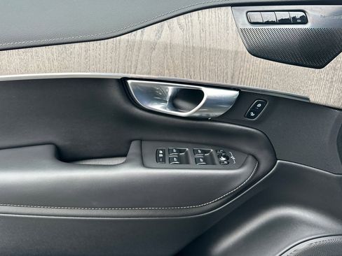 Certified 2023 Volvo XC90 T8 Ultimate image 15