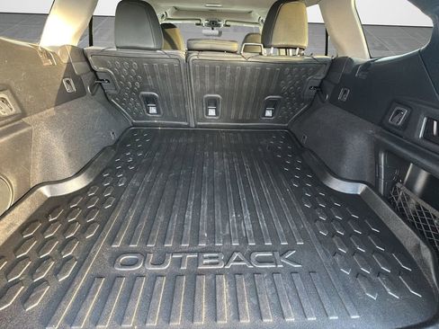 Used 2025 Subaru Outback Onyx Edition XT w/ Popular Package #2 image 24