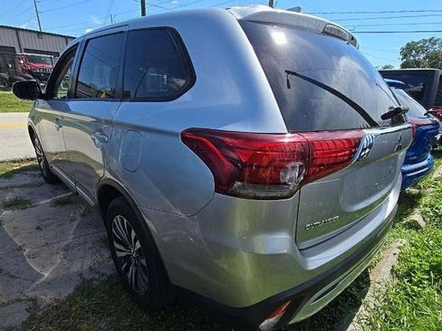 Used 2020 Mitsubishi Outlander LE FWD image 4