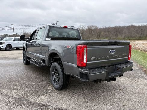 New 2026 Ford F250 XL image 3