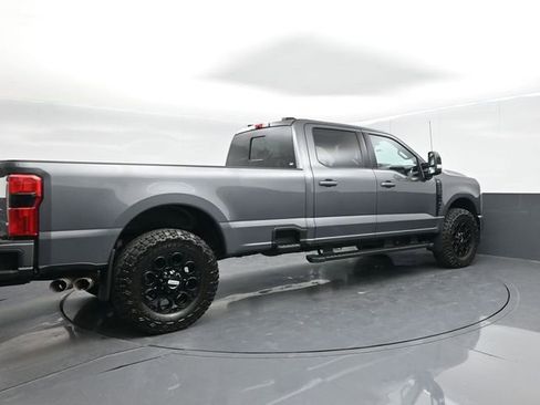 Used 2025 Ford F350 Lariat w/ Lariat Ultimate Package AWD/4WD image 8