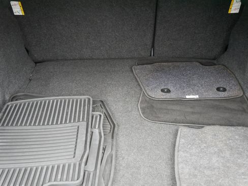 Used 2016 Ford Fusion SE image 18