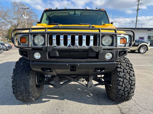 Used 2003 HUMMER H2 w/ Preferred Equipment Group image 8