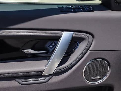 New 2024 Land Rover Discovery Sport S image 20