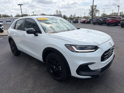 Used 2026 Honda HR-V Sport image 4