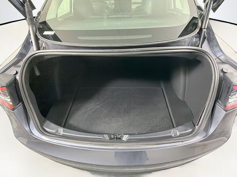 Used 2023 Tesla Model 3 Standard Range RWD image 28
