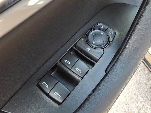 Used 2025 Chevrolet Blazer LT image 16