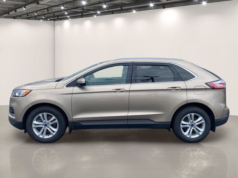 Used 2020 Ford Edge SEL w/ Convenience Package AWD/4WD image 4