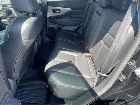 Used 2024 Nissan Murano SV w/ SV Midnight Edition Package FWD image 12