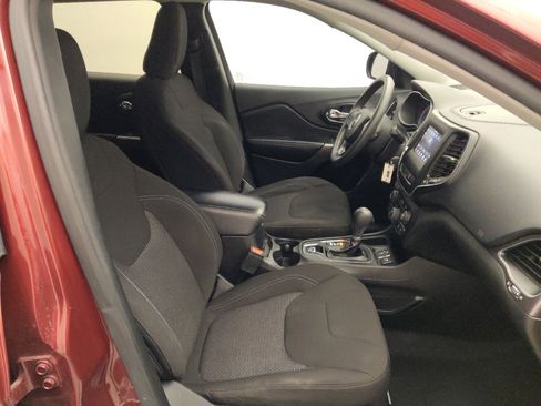 Used 2021 Jeep Cherokee Latitude image 21