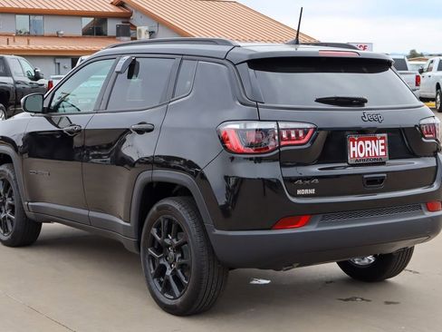 New 2026 Jeep Compass Latitude AWD/4WD image 4
