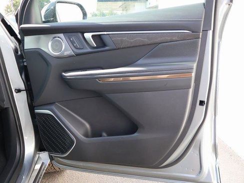 New 2026 Buick Enclave Avenir w/ Super Cruise Package image 7