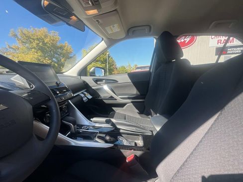 New 2026 Mitsubishi Eclipse Cross LE AWD/4WD image 10