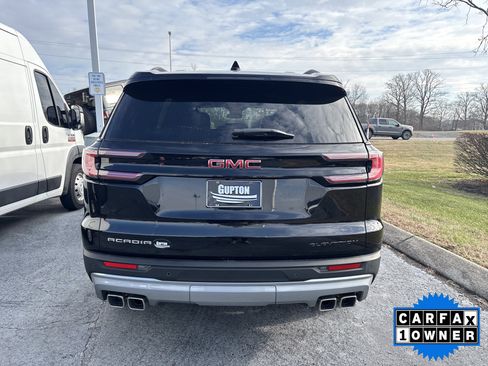 Used 2025 GMC Acadia Elevation image 7