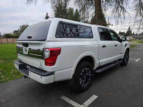 Used 2017 Nissan Titan Platinum Reserve w/ Off-Road Package image 7