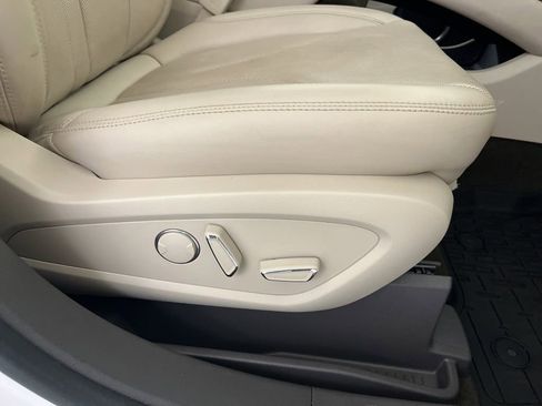 Used 2019 Lincoln Nautilus Reserve AWD/4WD image 53