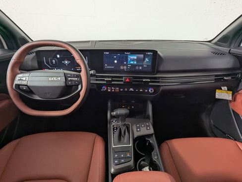 New 2026 Kia Sportage SX FWD image 14