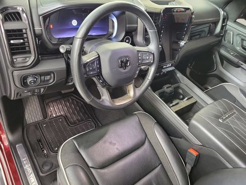 Used 2025 RAM 1500 Limited AWD/4WD image 11