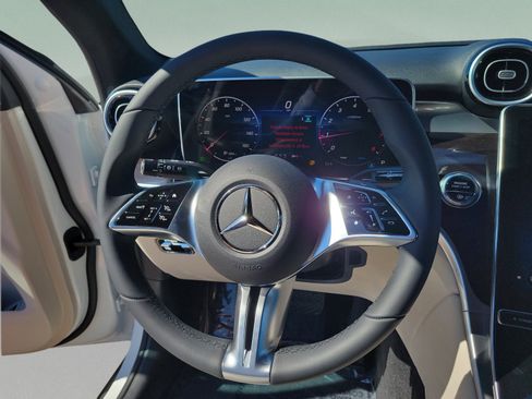 Certified 2026 Mercedes-Benz GLC 300 image 17