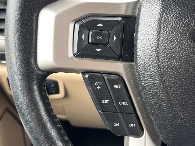 Used 2021 Ford F350 Lariat w/ Lariat Value Package AWD/4WD image 28