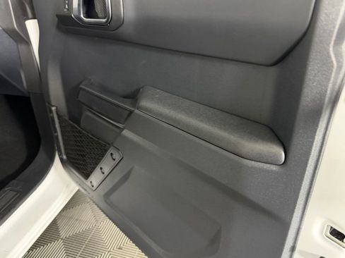 Used 2025 Ford Bronco Big Bend image 34