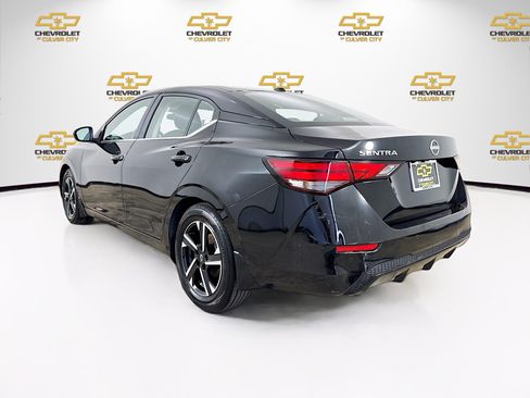 Used 2025 Nissan Sentra SV w/ All-Weather Package FWD image 6
