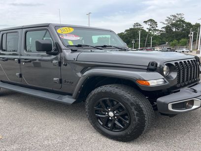 Used 2023 Jeep Gladiator Sport